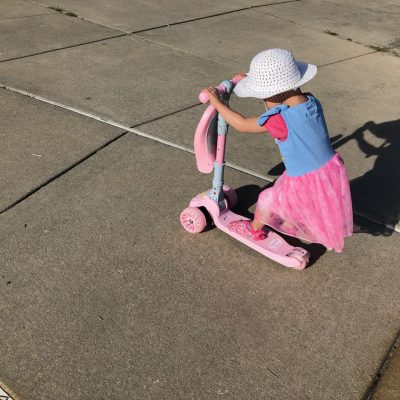 The best scooter for toddlers and kids!    (triplet tested and approved)